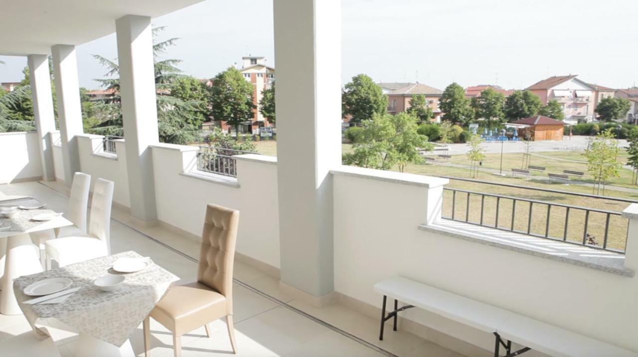 Affittacamere Piacenza Palace Exteriér fotografie